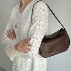 Aurastridebd.com Cocoa Curve Shoulder Bag Black Cocoa Curve Shoulder Bag Black.com Cocoa Curve Shoulder Bag Black Cocoa Curve Shoulder Bag Black 3